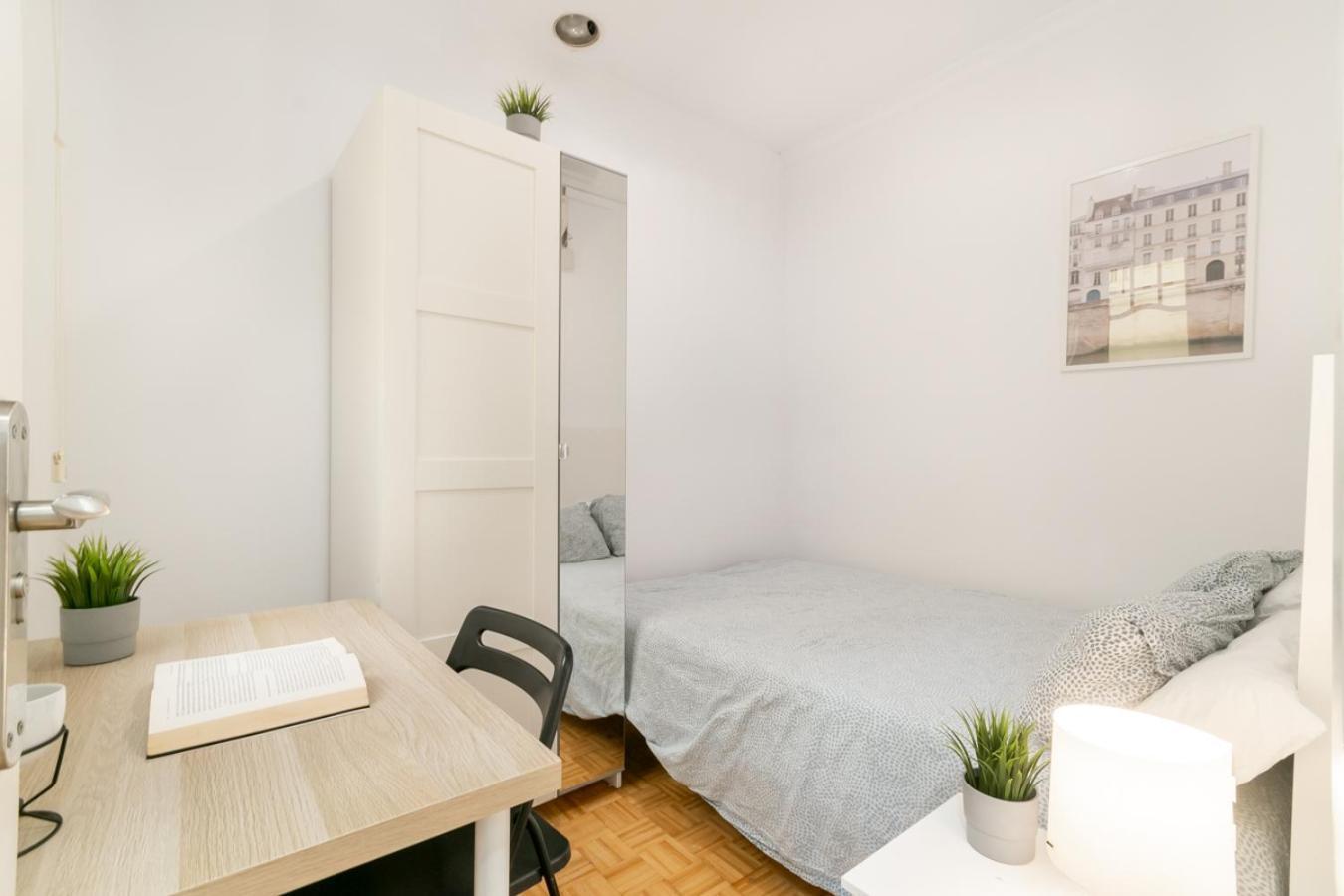 ברצלונה Balmes Private Rooms מראה חיצוני תמונה