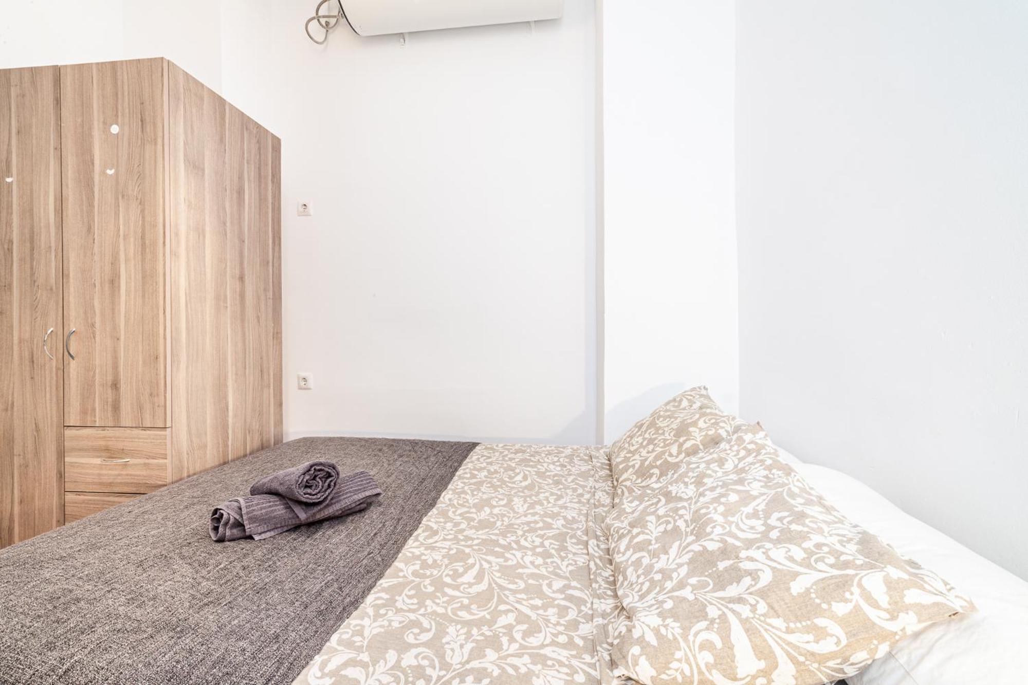 ברצלונה Balmes Private Rooms מראה חיצוני תמונה